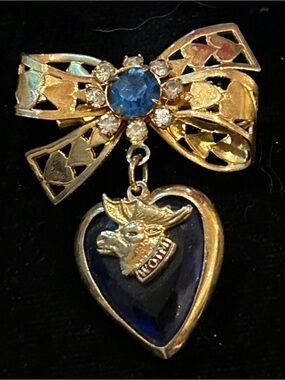 VINTAGE "WOMEN OF THE MOOSE LODGE" PIN / BROOCH